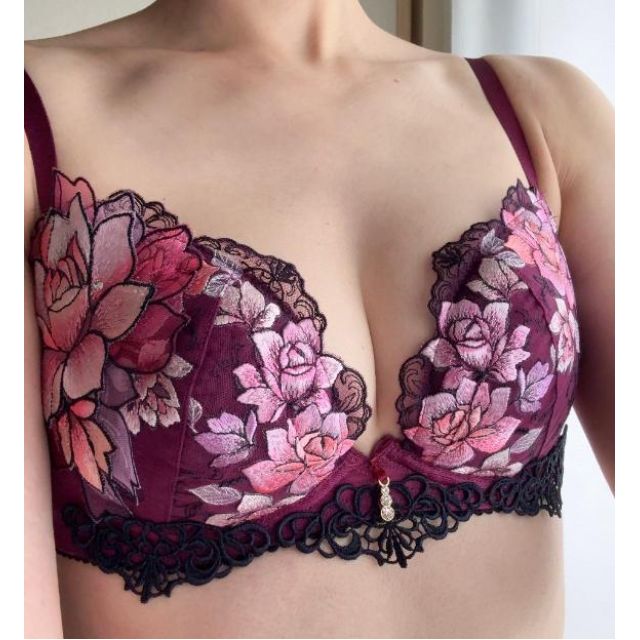 『秘密倶楽部 凛 TOKYO』錦糸町デリヘル 待ち合わせ型 人妻デリバリーヘルス純那さんの写メ日記【出勤予定(...】