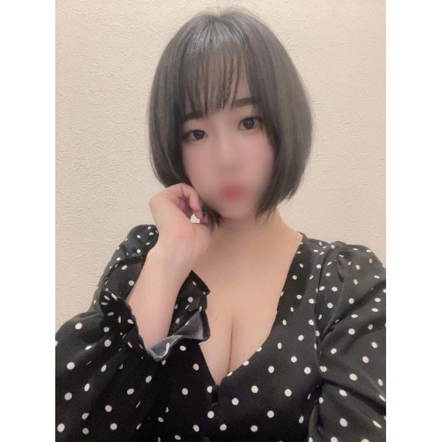 『秘密倶楽部 凛 TOKYO』錦糸町デリヘル 待ち合わせ型 人妻デリバリーヘルスちえみの日記【ぎゅー❤︎】画像