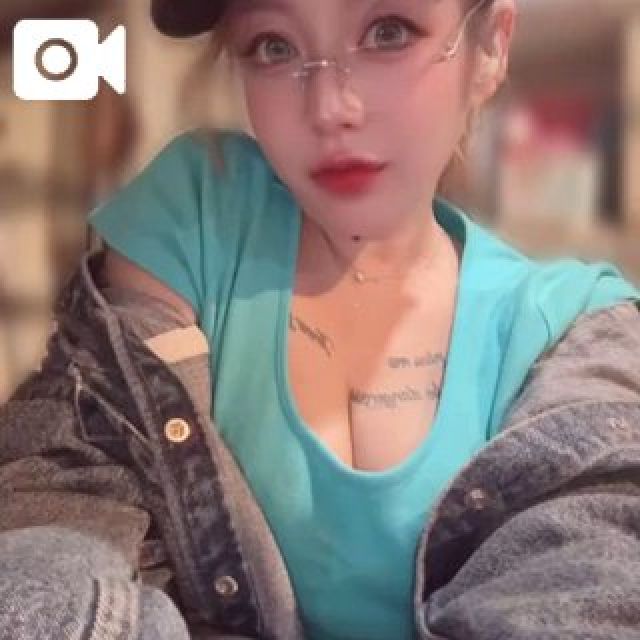 『秘密倶楽部 凛 TOKYO』錦糸町デリヘル 待ち合わせ型 人妻デリバリーヘルスえるさんの写メ【急遽、出ま...】