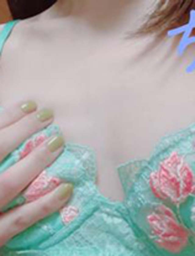 『秘密倶楽部 凛 TOKYO』錦糸町デリヘル 待ち合わせ型 人妻デリバリーヘルスちかの日記【ピスタチオ】画像