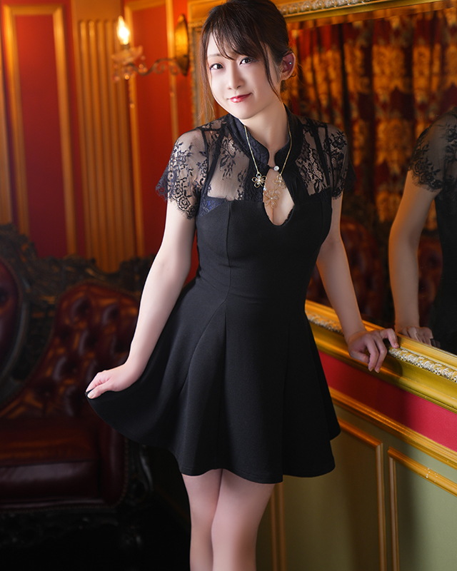 『秘密倶楽部 凛 TOKYO』錦糸町デリヘル 待ち合わせ型 人妻デリバリーヘルスかえでさんのプロフィール写真2