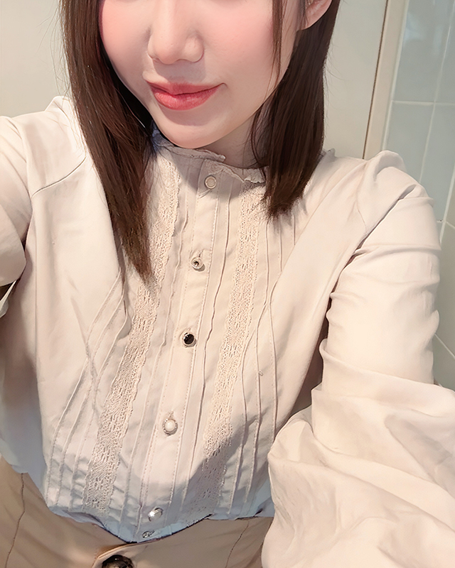 『秘密倶楽部 凛 TOKYO』錦糸町デリヘル 待ち合わせ型 人妻デリバリーヘルスしずくさんのプロフィール写真2