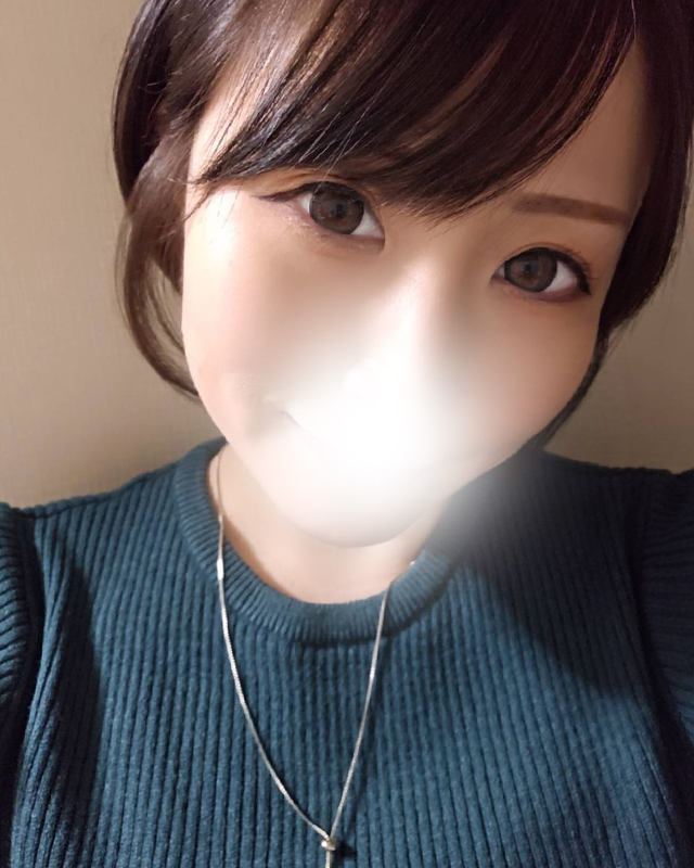 『秘密倶楽部 凛 TOKYO』錦糸町デリヘル 待ち合わせ型 人妻デリバリーヘルスモデルりあなさんのプロフィール写真1