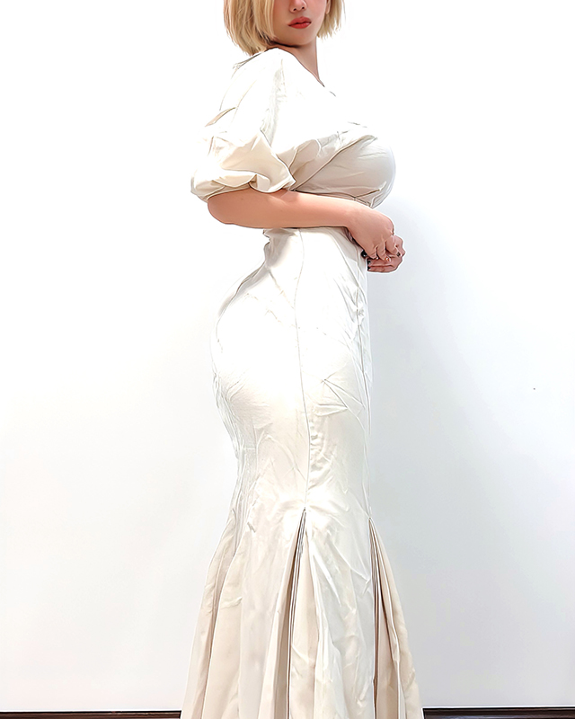 『秘密倶楽部 凛 TOKYO』錦糸町デリヘル 待ち合わせ型 人妻デリバリーヘルスみほさんのプロフィール写真3