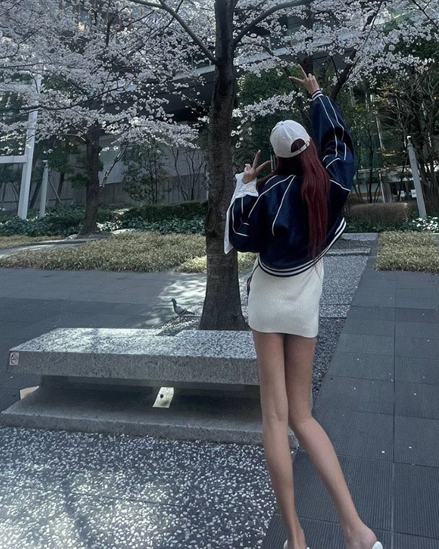 『秘密倶楽部 凛 TOKYO』錦糸町デリヘル 待ち合わせ型 人妻デリバリーヘルスモデルえるさんのプロフィール写真2