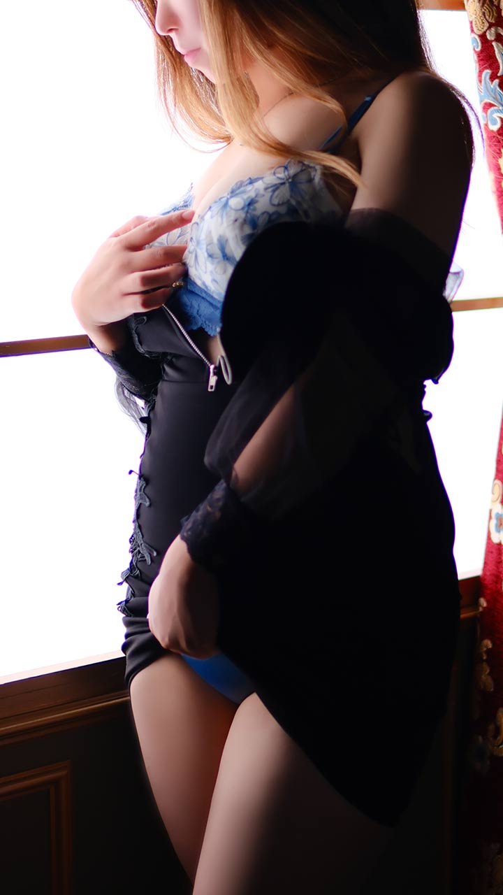 『秘密倶楽部 凛 TOKYO』錦糸町デリヘル 待ち合わせ型 人妻デリバリーヘルス背景画像