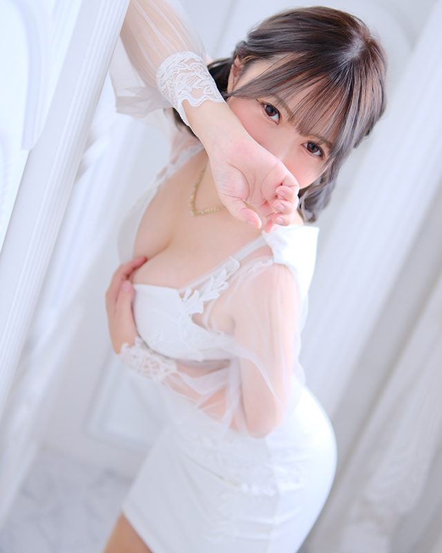 『秘密倶楽部 凛 TOKYO』錦糸町デリヘル 待ち合わせ型 人妻デリバリーヘルスいずみさんのプロフィール写真1